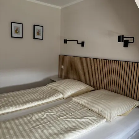 Ξενοδοχείο με διαμερίσματα Apartmenthaus Pelikan 3*