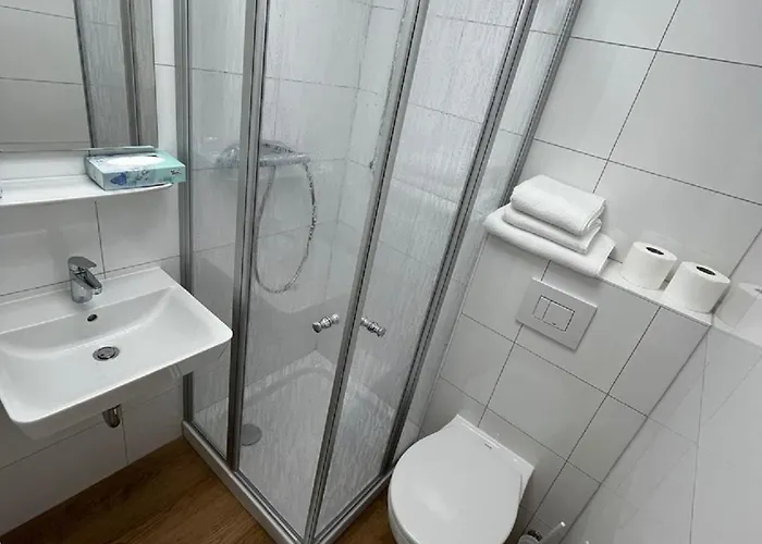 Apart Otel Apartmenthaus Pelikan 3*